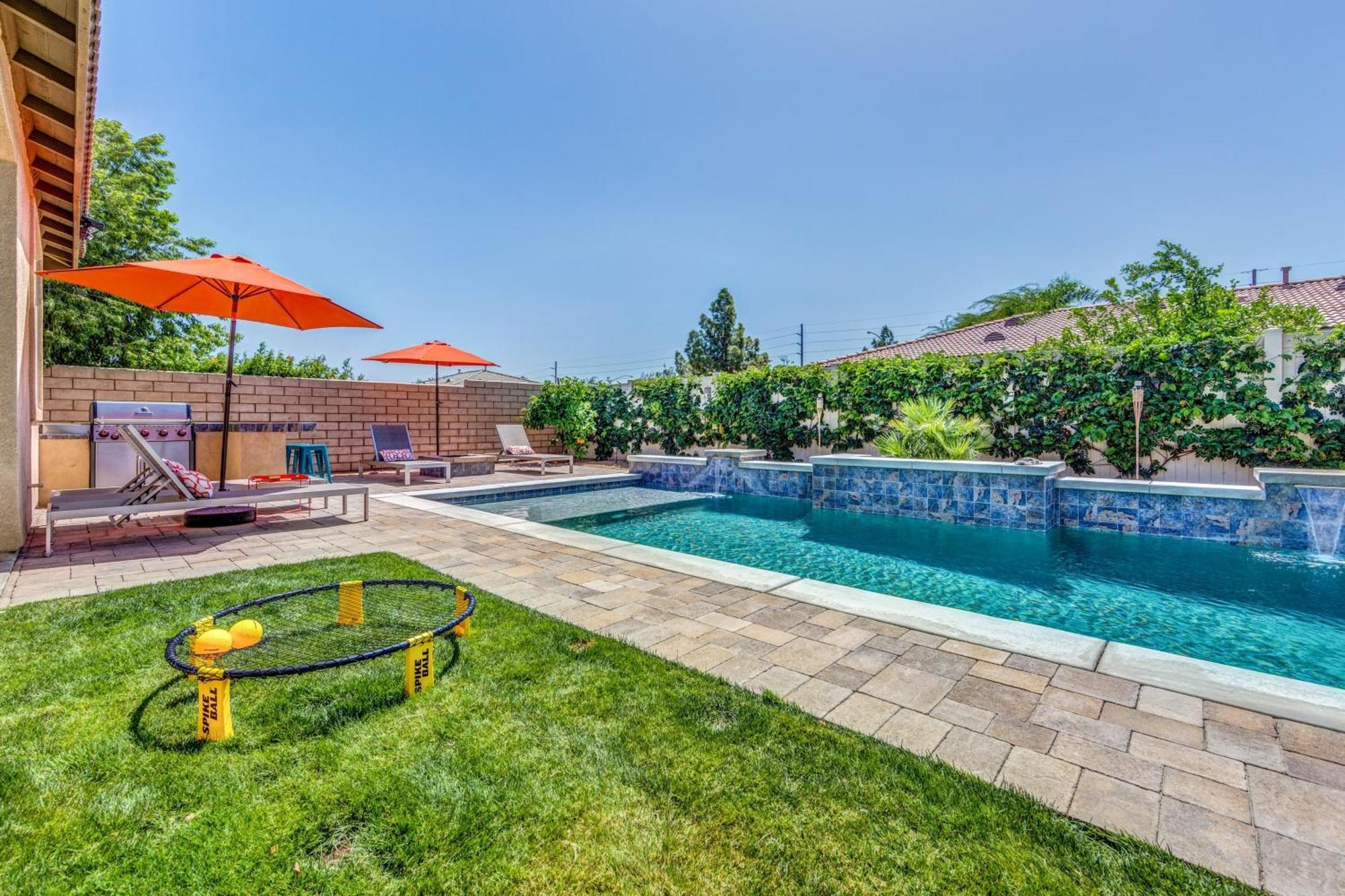 Magnolia By Avantstay Magnificent Coachella Valley Oasis W Pool Spa Indio Exterior photo