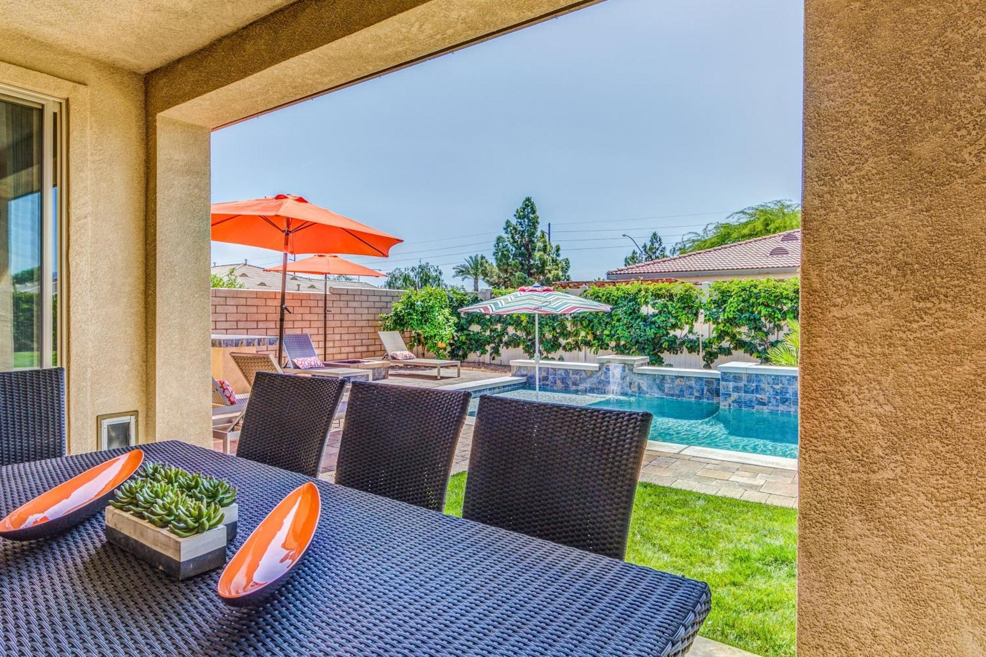 Magnolia By Avantstay Magnificent Coachella Valley Oasis W Pool Spa Indio Exterior photo